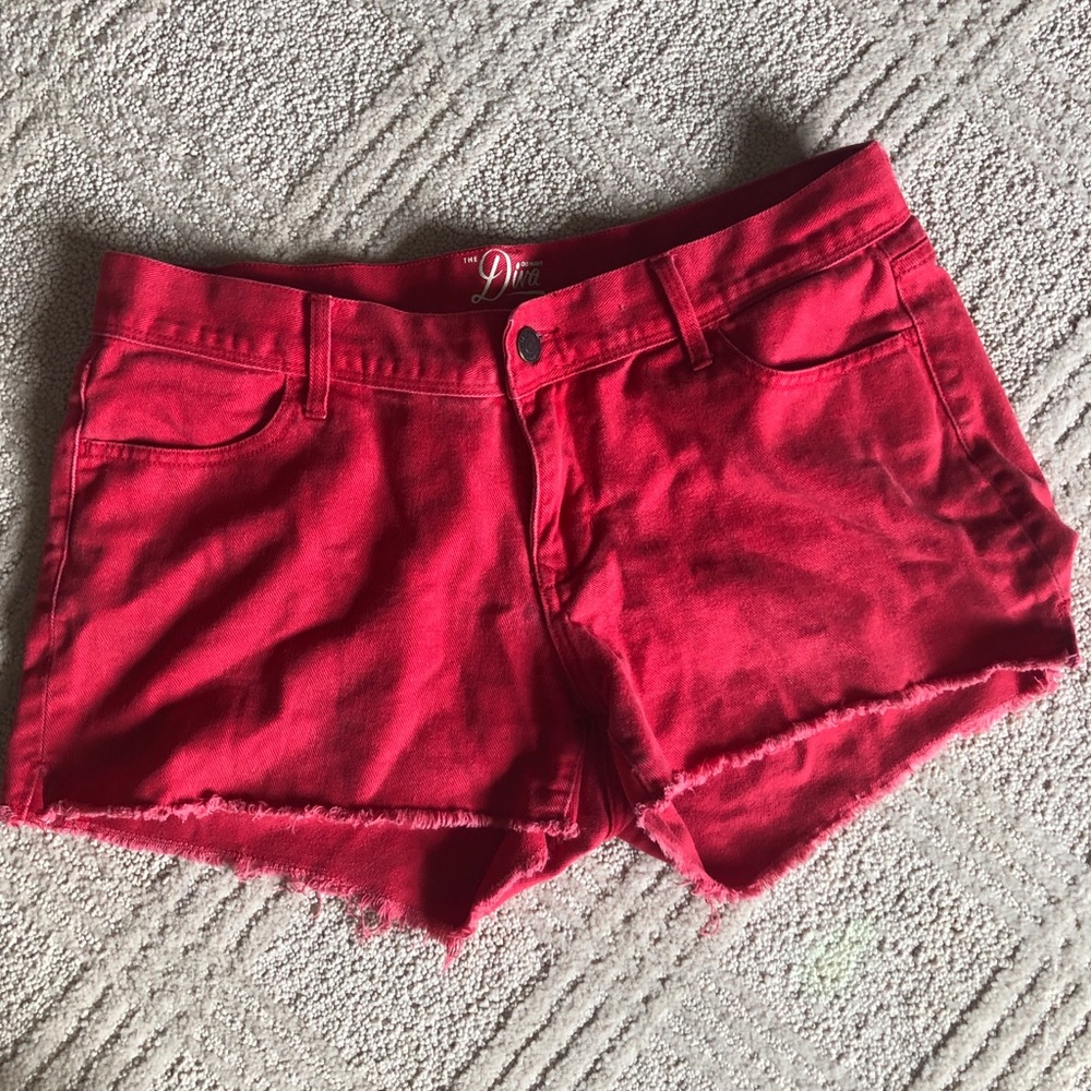 Old Navy Red Cut Off Denim Shorts 🔥